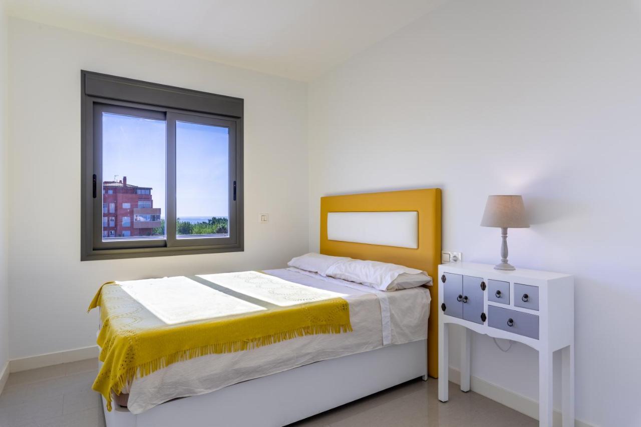 Apartamento Playa Marinsa Торре-дель-Мар Екстер'єр фото