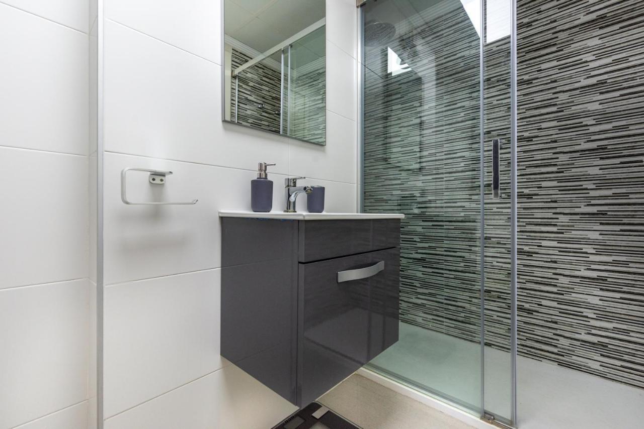 Apartamento Playa Marinsa Торре-дель-Мар Екстер'єр фото
